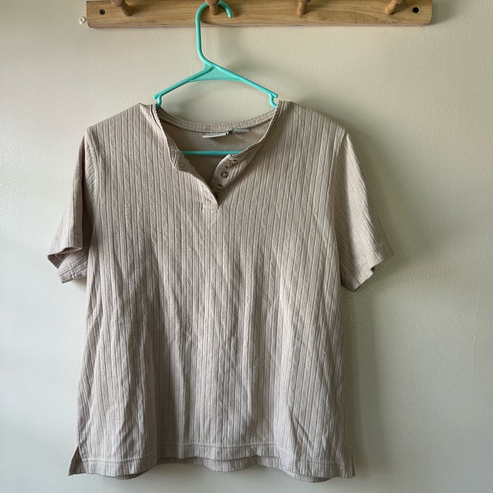 Classic Elements Beige Casual Button Down shirt